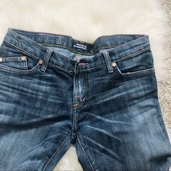 Rock & Republic | “Kassandra” Flare Jeans - Picture 4 of 7